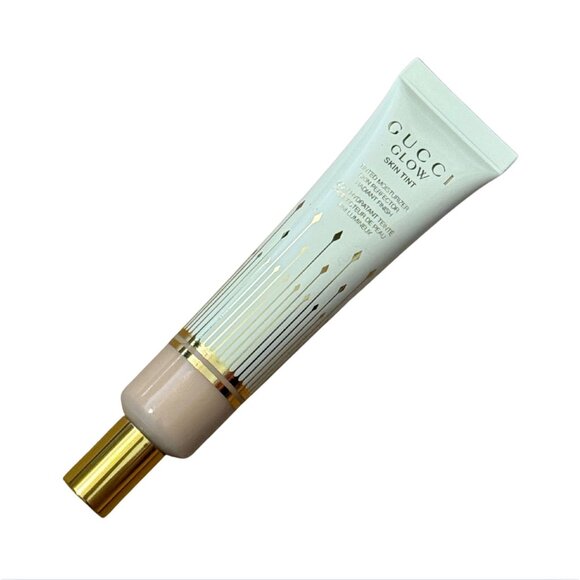 GUCCI Glow Skin Tint FAIR 15 $60 NWOB - Picture 2 of 4
